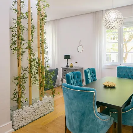 Spacious 2-bed With Interior Terrace Near Marques De Pombal, - Ttl300 * Lisbona